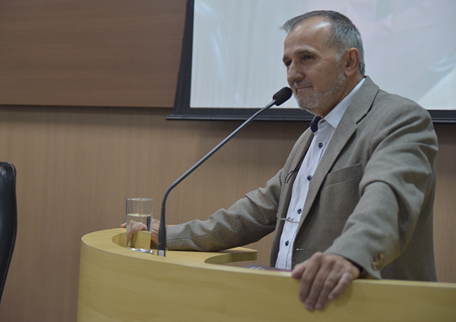 Presidente Aires repudia Reforma Trabalhista na Tribuna Livre da Câmara de Americana