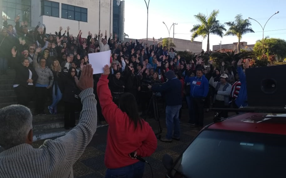 Servidores de Salto de Pirapora decidem suspender paralisação e acatar proposta da administração