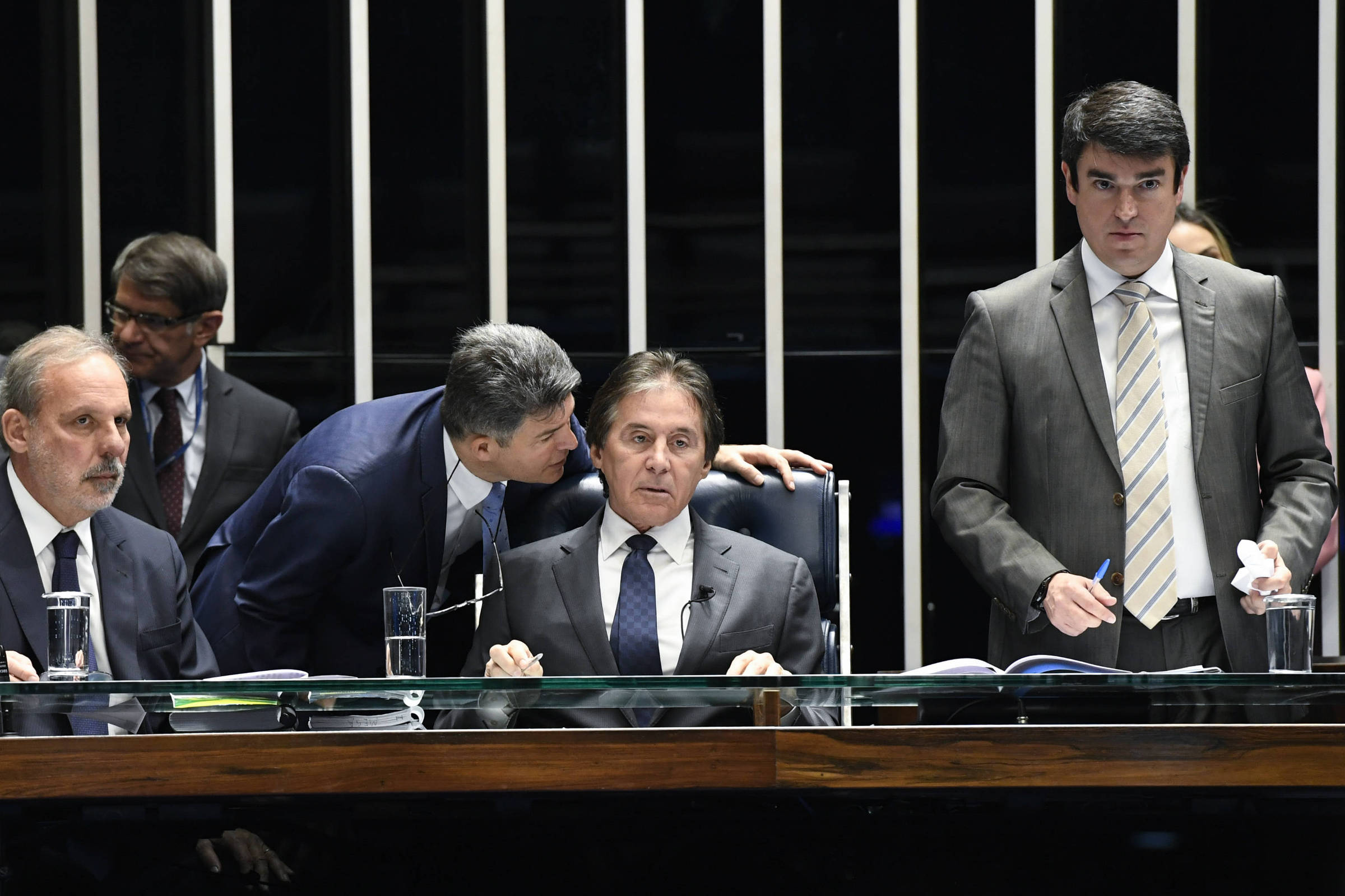 Senado vota de surpresa pauta de aumento para o STF