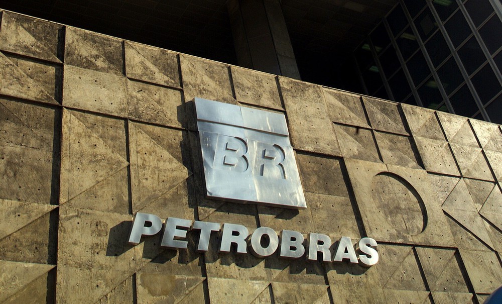 Petrobras lucra R$ 6,6 bilhões no terceiro trimestre