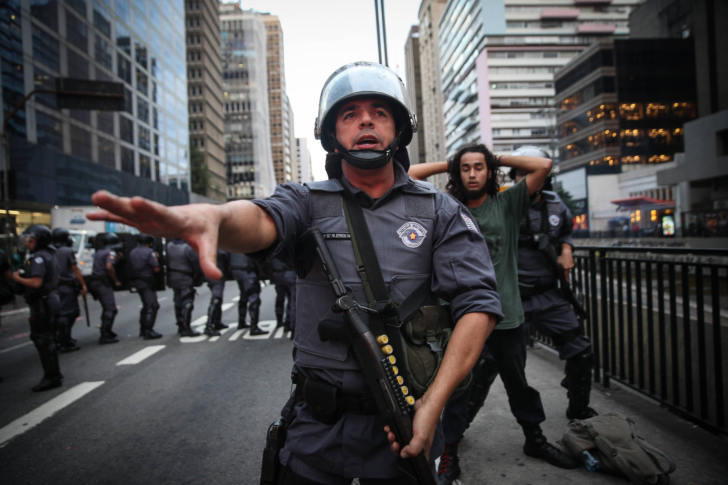 Brasil registra declínio em índice de liberdade de expressão