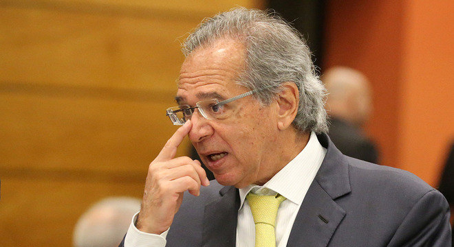 Paulo Guedes reúne articuladores políticos e técnicos em equipe