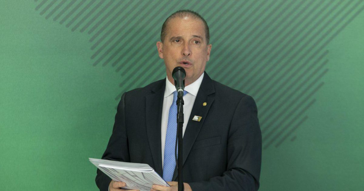 Governo deve editar nesta semana MP contra fraude na Previdência, diz Onyx