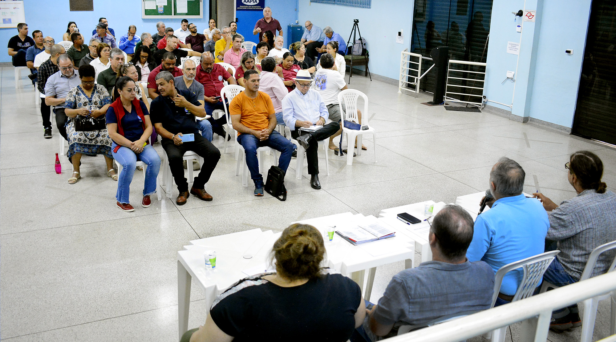 Federação convoca Sindicatos filiados e companheiros comparecem em peso. Confira todos os detalhes do encontro