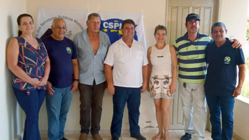 Secretário-geral José Flamínio Leme visita Sindicato dos Servidores de Paranapanema a fim de fortalecer diálogo e reafirmar compromissos