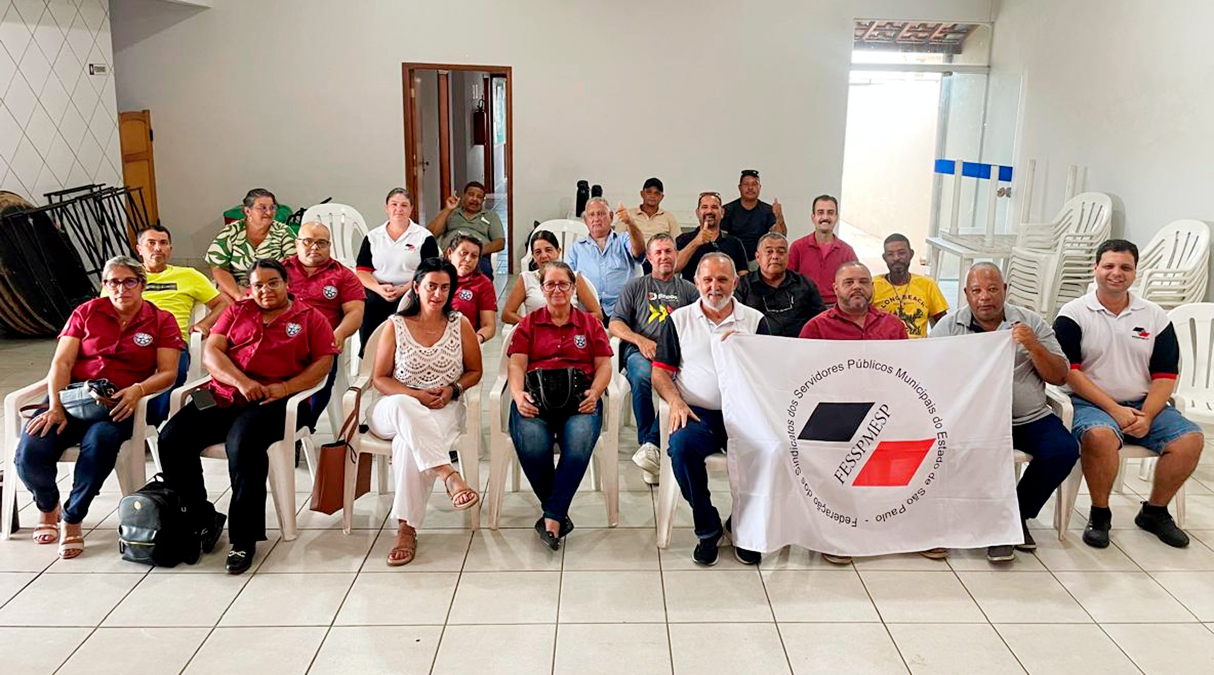 Garça/SP | Dirigentes participam de capacitação sindical ministrada pelo presidente Aires Ribeiro